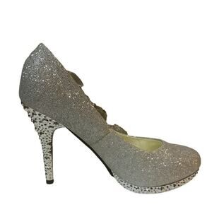 Fu Gui Zhi Hua Shoes Women's Sz 5.5 Rhinestone Embellished Formal Stiletto Heels